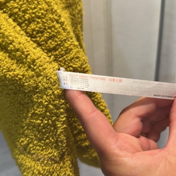 Out From Under Urban Outfitters Morgan Lime Green Plush Sherpa Cardigan Hoodie M - Picture 8 of 9